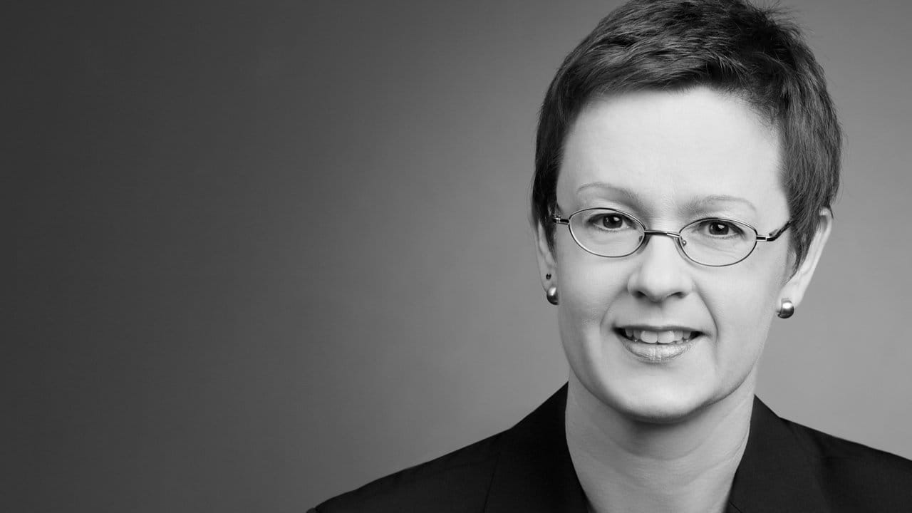 Portraitfoto RS | RENATE STRICH